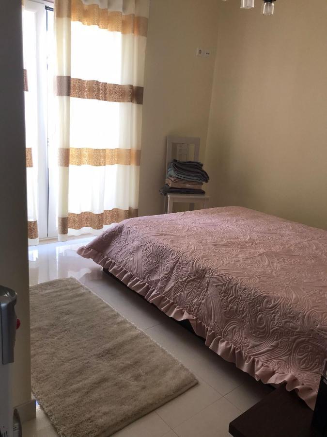 Cantinho Apartment *